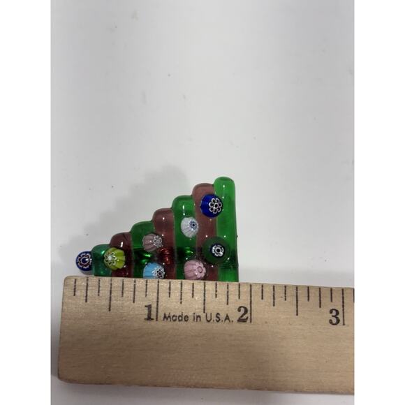 Vintage Green Glass Christmas tree Floral Handcrafted Pin Brooch - Picture 5 of 8